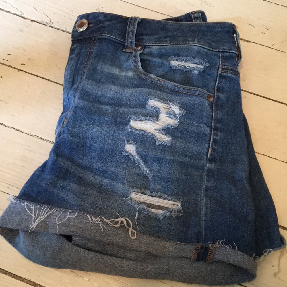 American eagle distressed denim Jean shorts